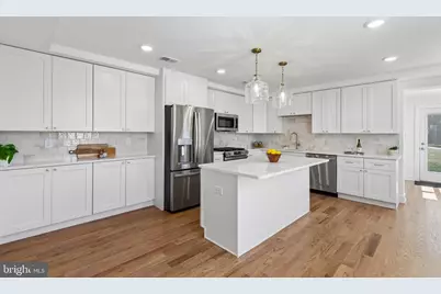 232 E 6th Avenue, Conshohocken, PA 19428 - Photo 13