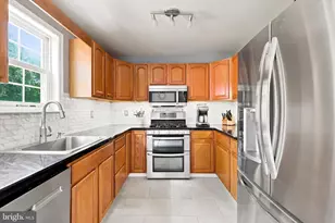 469 Old Elm St, Conshohocken, PA 19428 - Photo 3