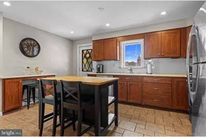 231 E Seventh Avenue, Conshohocken, PA 19428 - Photo 11