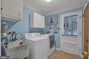 3731 Marquis Ln, Huntingdon Valley, PA 19006 - Photo 23