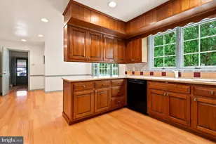 805 Lewis Ln, Ambler, PA 19002 - Photo 13