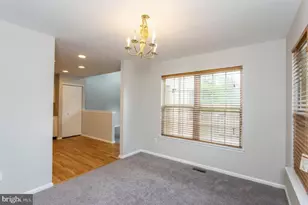 105 Farrington Ct, Collegeville, PA 19426 - Photo 11