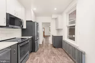 17 E 2nd St, Lansdale, PA 19446 - Photo 3