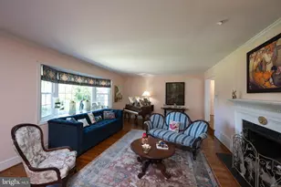 1600 Huntingdon Rd, Abington, PA 19001 - Photo 3