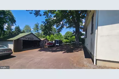1043 Clemmers Mill Road, Schwenksville, PA 19473 - Photo 17