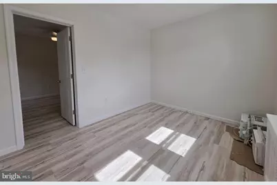 8 N York Road, Hatboro, PA 19040 - Photo 13
