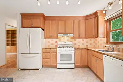 4 Locust Way, Lafayette Hill, PA 19444 - Photo 9