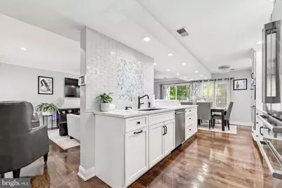 1750 Oakwood Ter #17A, Narberth, PA 19072 - Photo 11