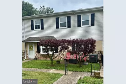 1802 Whitpain Hls, Blue Bell, PA 19422 - Photo 11