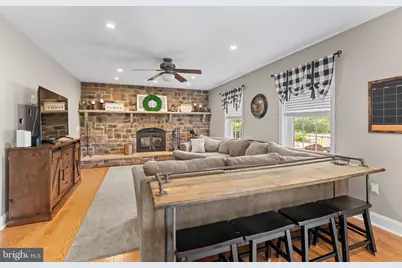 204 Summerwind Lane, Harleysville, PA 19438 - Photo 7