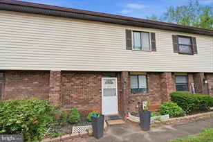 5 Concord Pl, Hatboro, PA 19040 - Photo 1