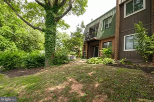 823 Meadowview Ln, Mont Clare, PA 19453 - Photo 17