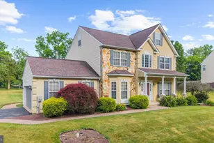2674 Romig Rd, Gilbertsville, PA 19525 - Photo 3