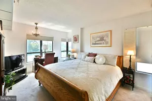 100 Breyer Dr, Elkins Park, PA 19027 - Photo 29