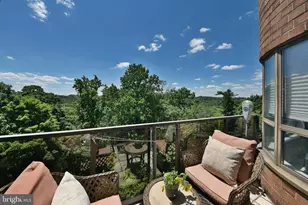 100 Breyer Dr, Elkins Park, PA 19027 - Photo 17