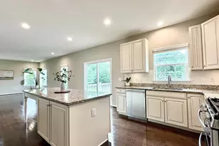 1715 Hedgewood Rd, Hatfield, PA 19440 - Photo 21