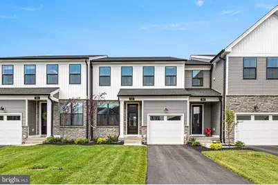 352 Aspen Way, King of Prussia, PA 19406 - Photo 1