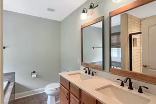 296 Masters Dr, Pottstown, PA 19464 - Photo 23