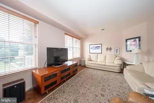 210 Glen Ln, Elkins Park, PA 19027 - Photo 19