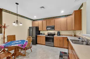 1108 Burgundy Cir, Pennsburg, PA 18073 - Photo 11