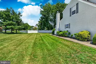 105 Elio Cir, Royersford, PA 19468 - Photo 29