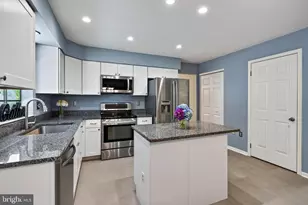 105 Elio Cir, Royersford, PA 19468 - Photo 7