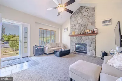 337 Pondview Drive, Harleysville, PA 19438 - Photo 3