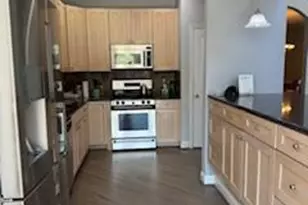 636 Greycliffe Ln, Ambler, PA 19002 - Photo 9