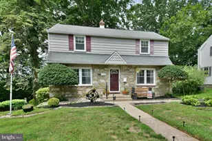 613 Beechwood Rd, Willow Grove, PA 19090 - Photo 1
