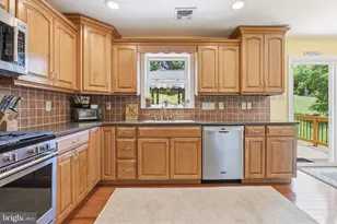 1507 Oakdale Dr, Pottstown, PA 19464 - Photo 15