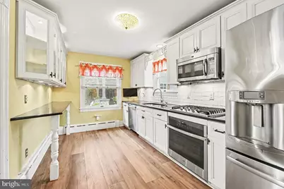 4021 Center Avenue, Lafayette Hill, PA 19444 - Photo 9