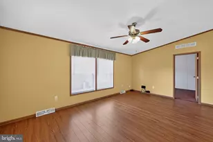 118 Dyer Ct, Royersford, PA 19468 - Photo 9