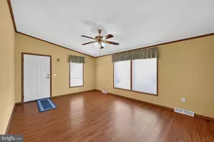 118 Dyer Ct, Royersford, PA 19468 - Photo 11
