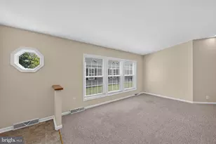 605 Village Way, Royersford, PA 19468 - Photo 15