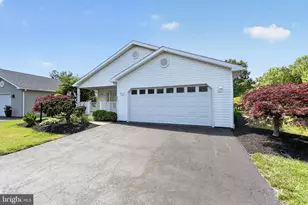 605 Village Way, Royersford, PA 19468 - Photo 5