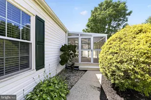 605 Village Way, Royersford, PA 19468 - Photo 7