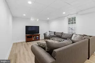 325 Sleepy Hollow Ct, Ambler, PA 19002 - Photo 49