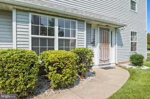 155 Dawn Dr, Lansdale, PA 19446 - Photo 3