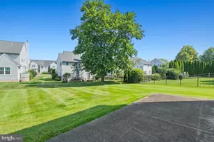 155 Dawn Dr, Lansdale, PA 19446 - Photo 31