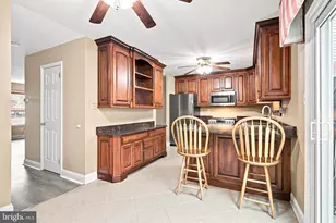 508 Carousel Cir, West Norriton, PA 19403 - Photo 5
