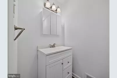 1098 Bayless Place, Norristown, PA 19403 - Photo 17