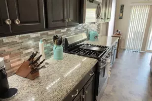 2114 Larkspur Ct, Pennsburg, PA 18073 - Photo 17