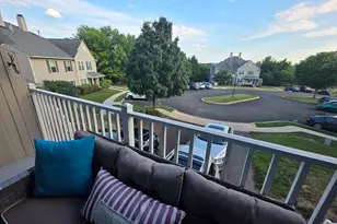 240 Cobblestone Ct, Collegeville, PA 19426 - Photo 5