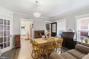 171 N York St, Pottstown, PA 19464 - Photo 3