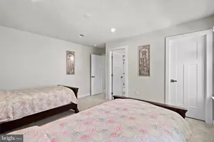 1024 Miles Ct, Cheltenham, PA 19012 - Photo 37
