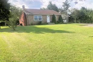 2060 Bridge Rd, Schwenksville, PA 19473 - Photo 1