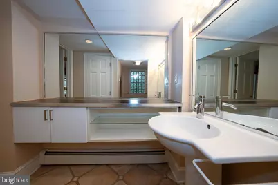 212 Elm Terrace #1, Narberth, PA 19072 - Photo 5