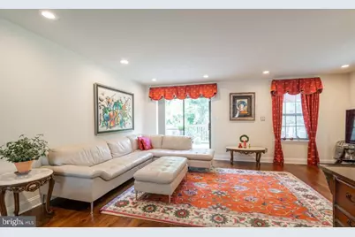 2074 Yorktown S, West Norriton, PA 19403 - Photo 11