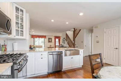 2074 Yorktown S, West Norriton, PA 19403 - Photo 7