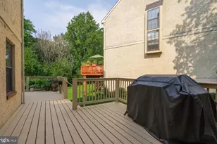 2074 Yorktown S, West Norriton, PA 19403 - Photo 47
